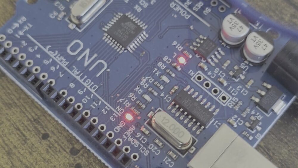 Arduino y electrónica en el Campamento Tecnológico
